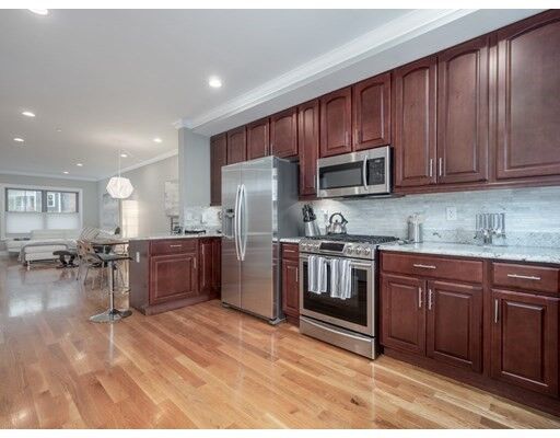 Property Photo:  160 Green St 2  MA 02176 