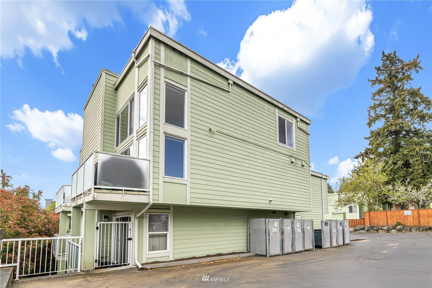 Property Photo:  8812 20th Avenue NE A307  WA 98115 