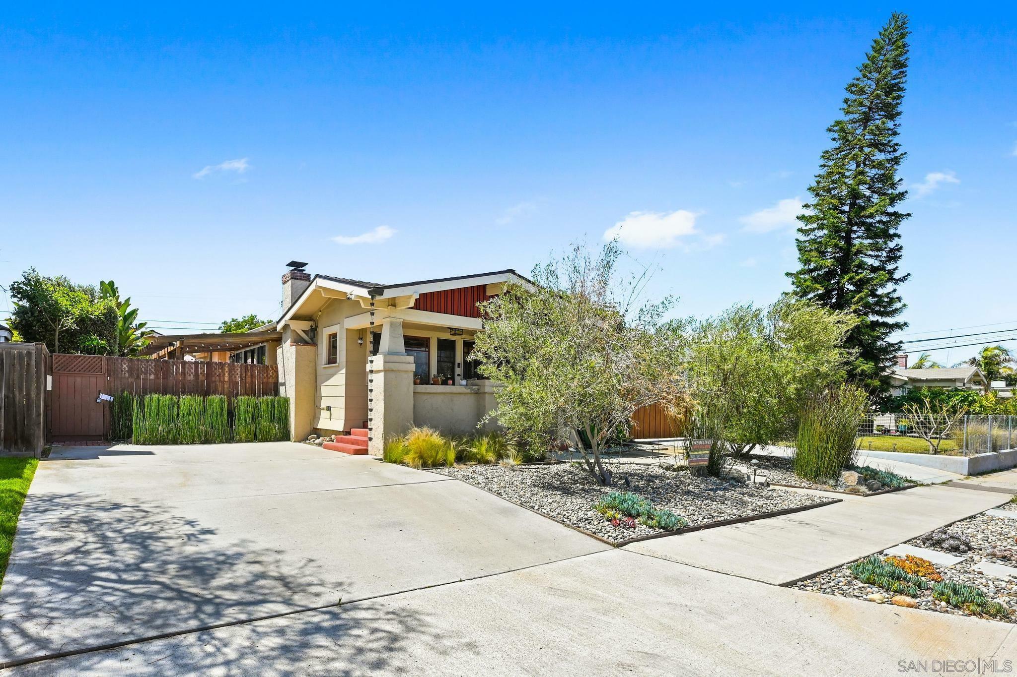 Property Photo: 3582 Bancroft CA 92104