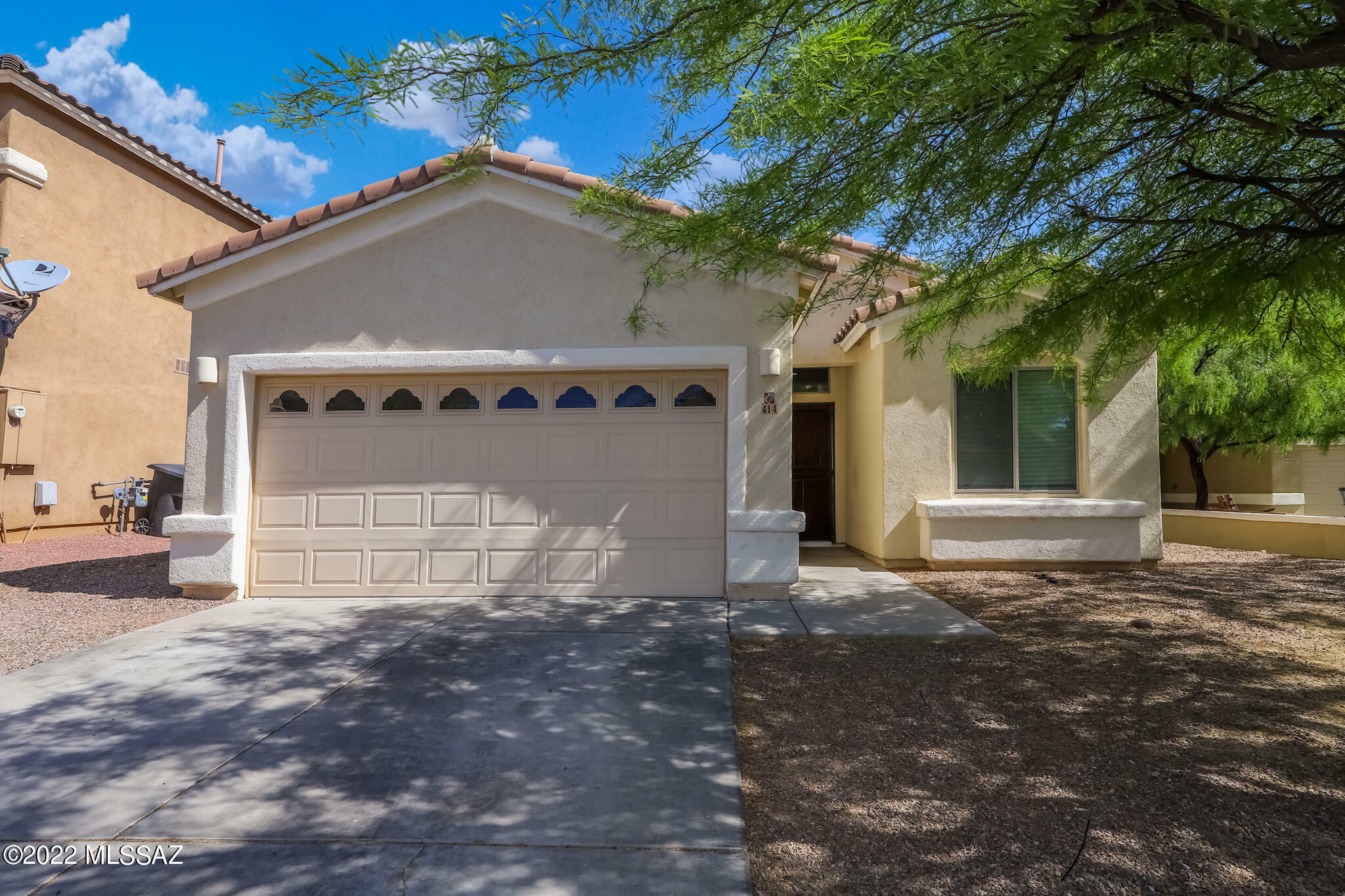 Property Photo: 414 W Corte Planga AZ 85629