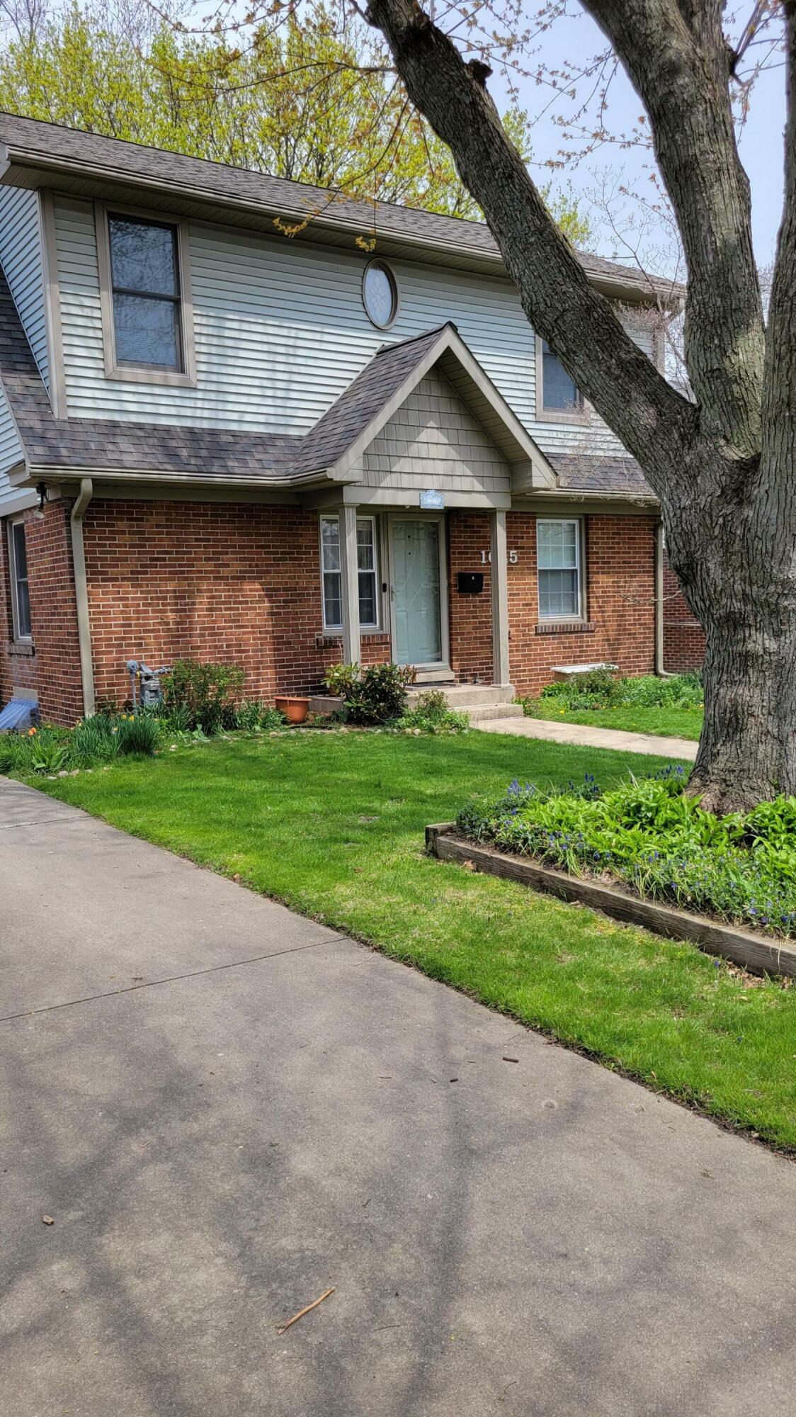 1645 Howard Street  Niles MI 49120 photo