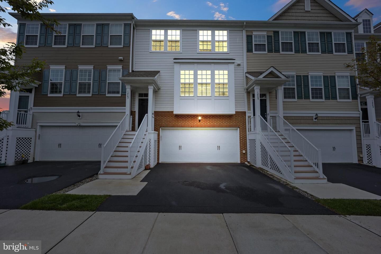 Property Photo:  1807 Pinnacle Drive  PA 18976