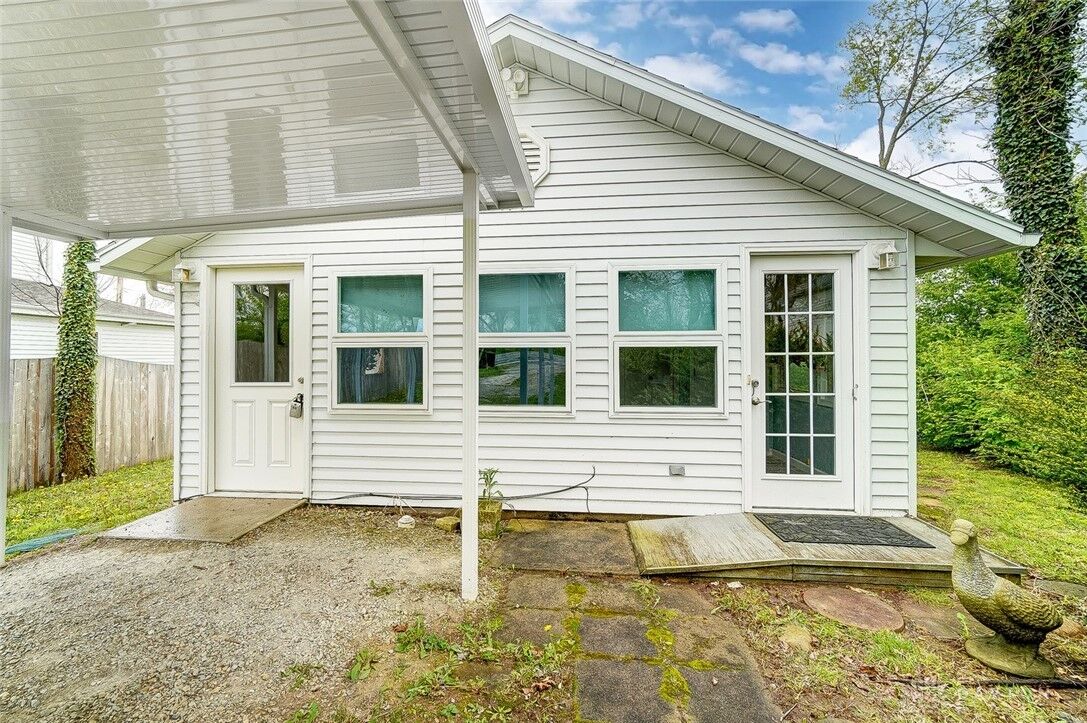 Property Photo:  5740 Salem Bend Drive  OH 45426 