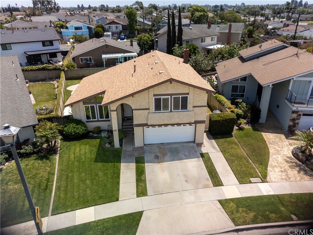 Property Photo:  5232 Stratford Avenue  CA 92683 