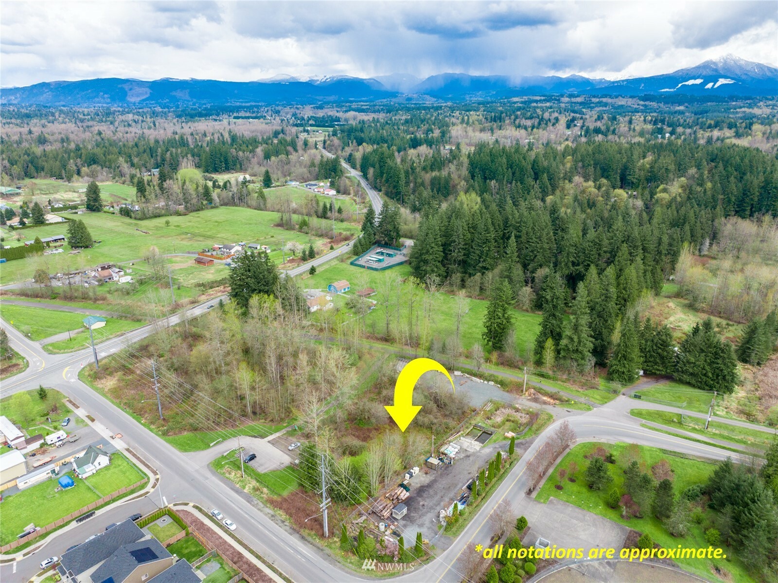 Property Photo:  12 Xxx 36th Street NE  WA 98258 