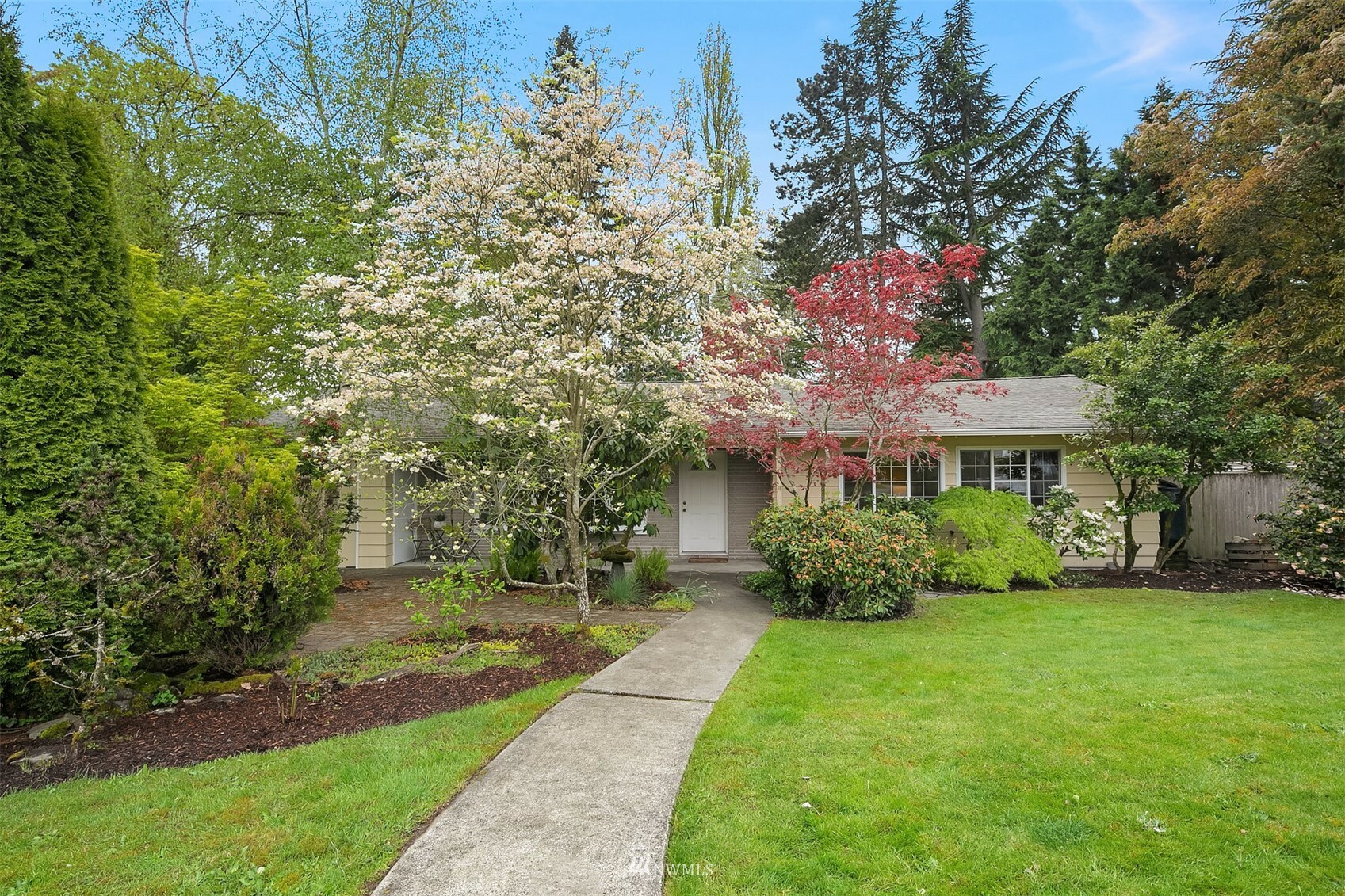 Property Photo: 12327 SE 23rd Street WA 98005