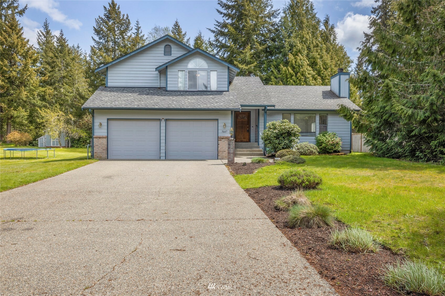 Property Photo:  5647 Perdemco Avenue SE  WA 98367 