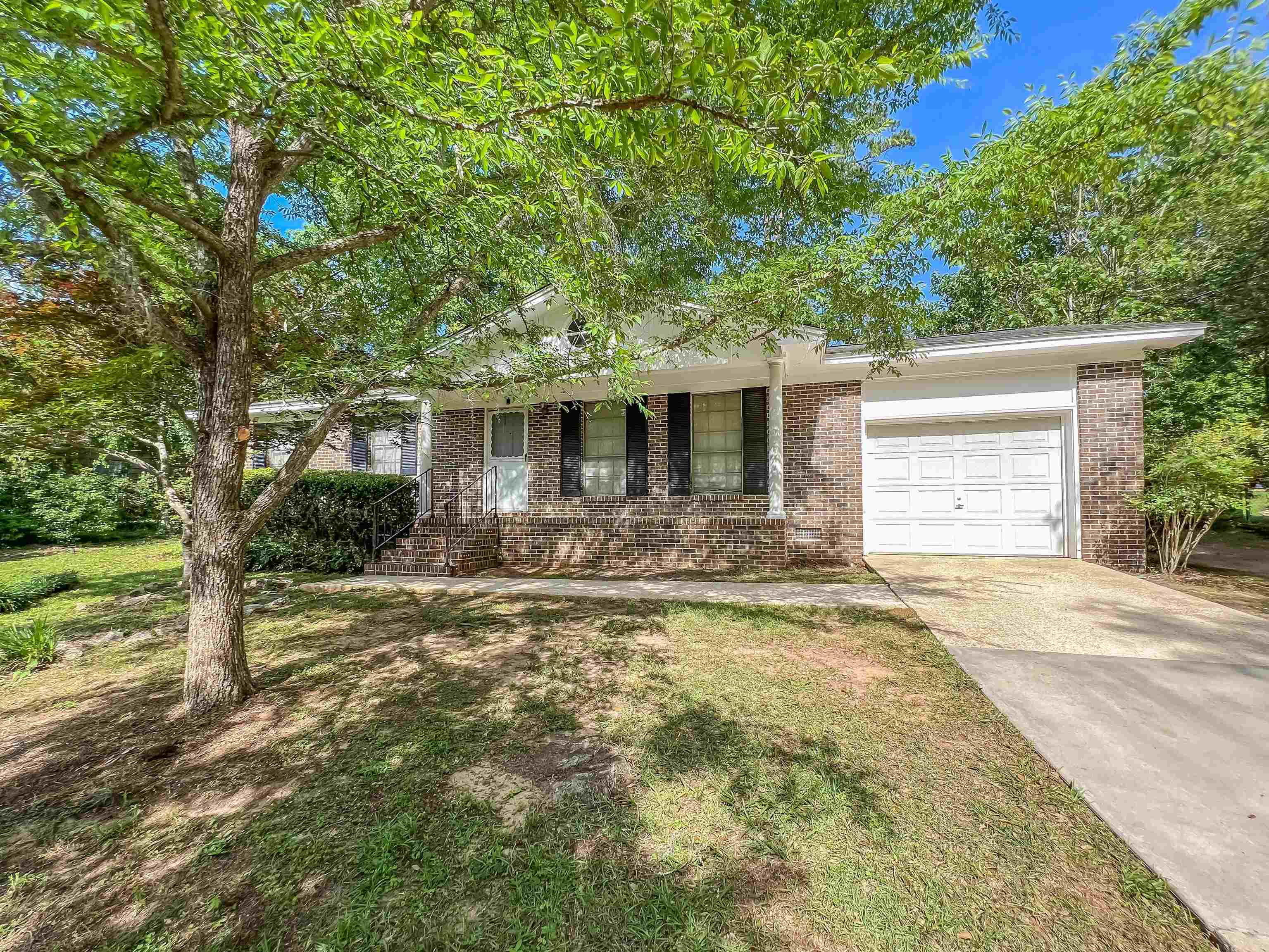 Property Photo:  1521 Bowman Drive  FL 32308 