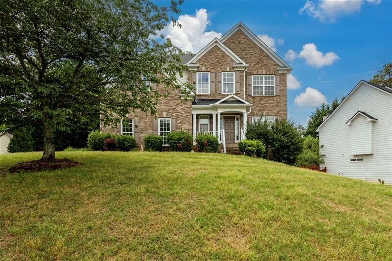 Property Photo: 1875 Embassy Walk Lane GA 30047