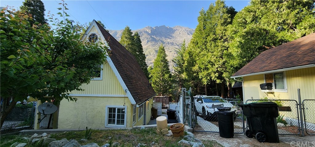 Property Photo: 39429 Canyon Drive CA 92339
