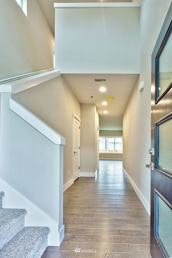 Property Photo:  20511 4th Place W 7  WA 98036 