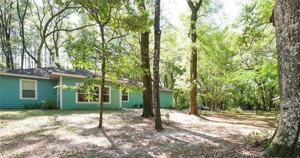 Property Photo:  11508 SW Archer Road  FL 32608 