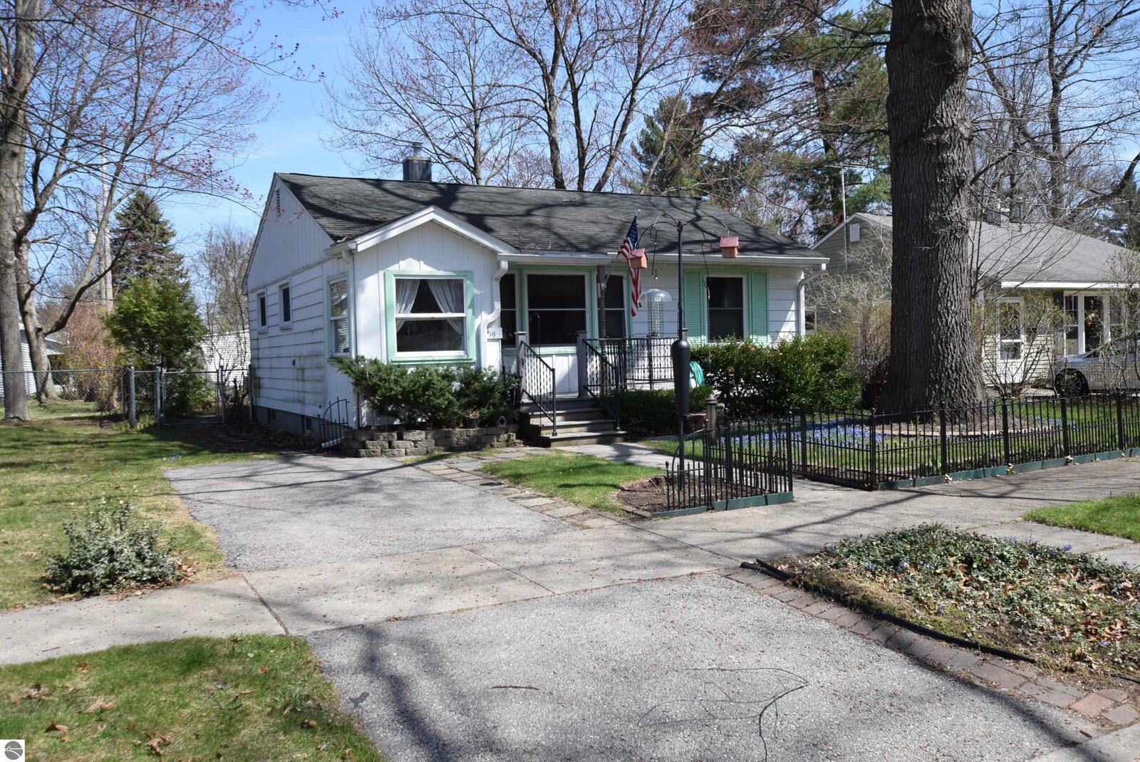 Property Photo: 419 Hamilton Street MI 49686