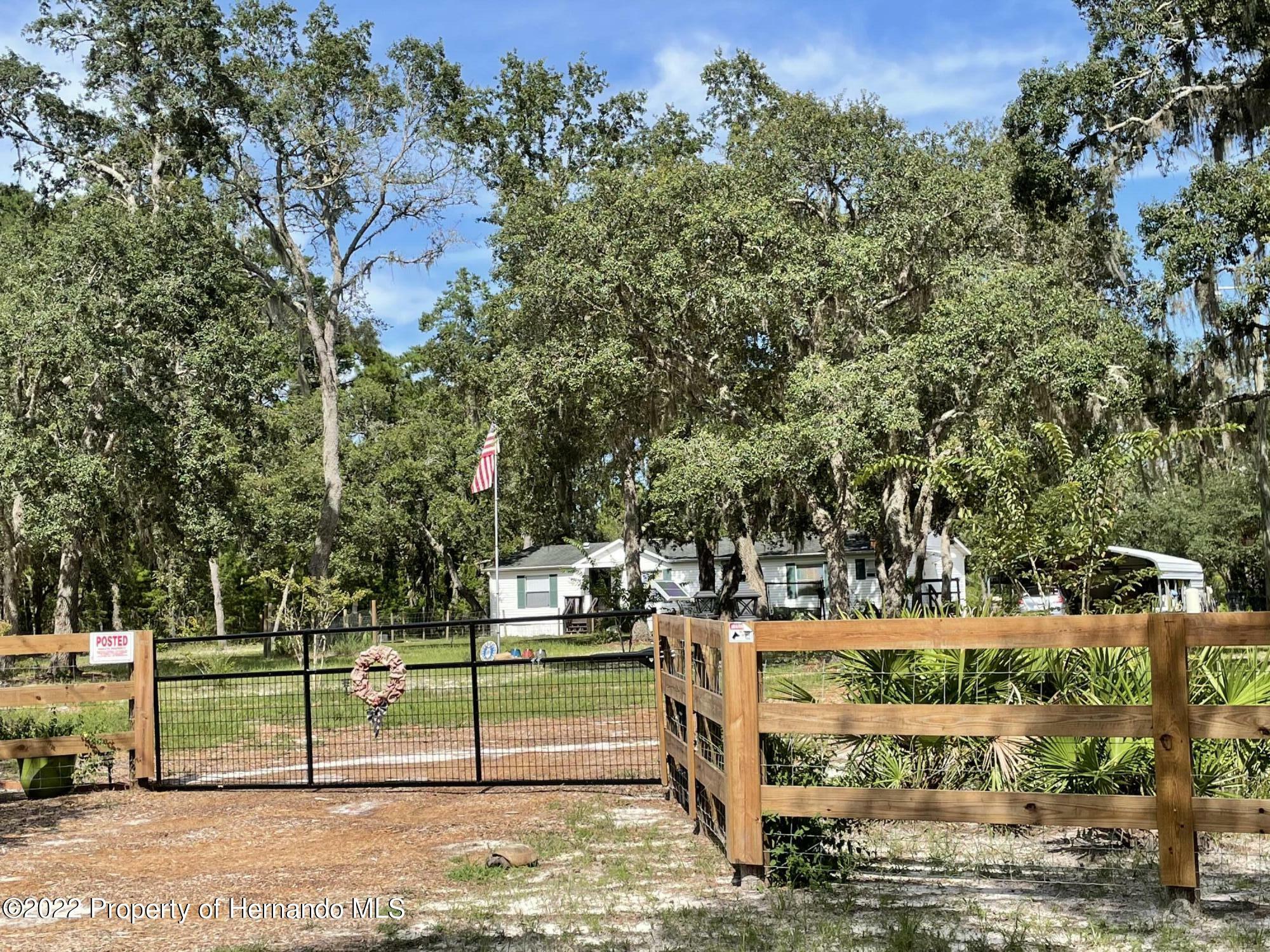Property Photo: 11120 Richmond Street FL 34614