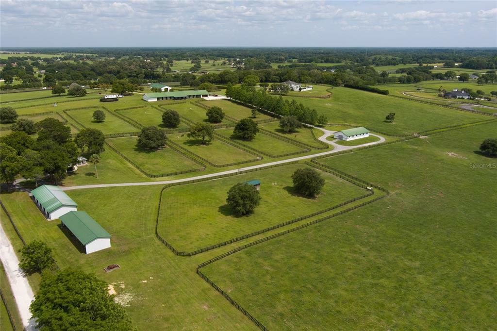 Property Photo: 11600 N US Highway 441 FL 34475
