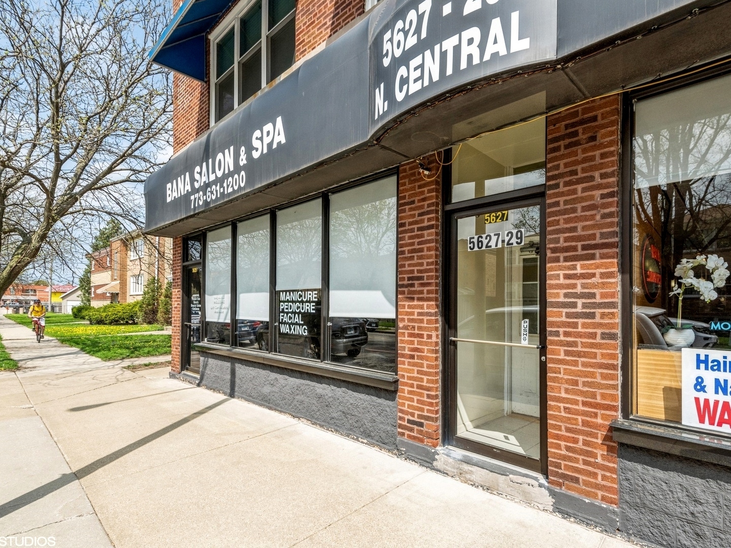 Property Photo: 5629 N Central Avenue 2 IL 60646