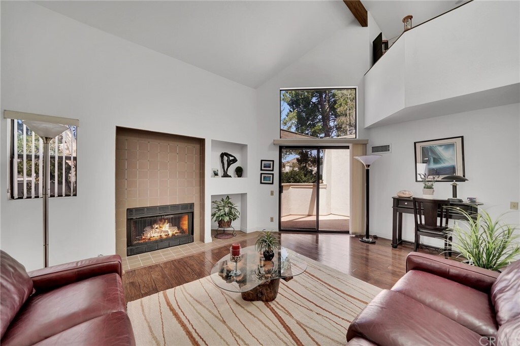 Property Photo: 222 8 N Singingwood Street 8 CA 92869
