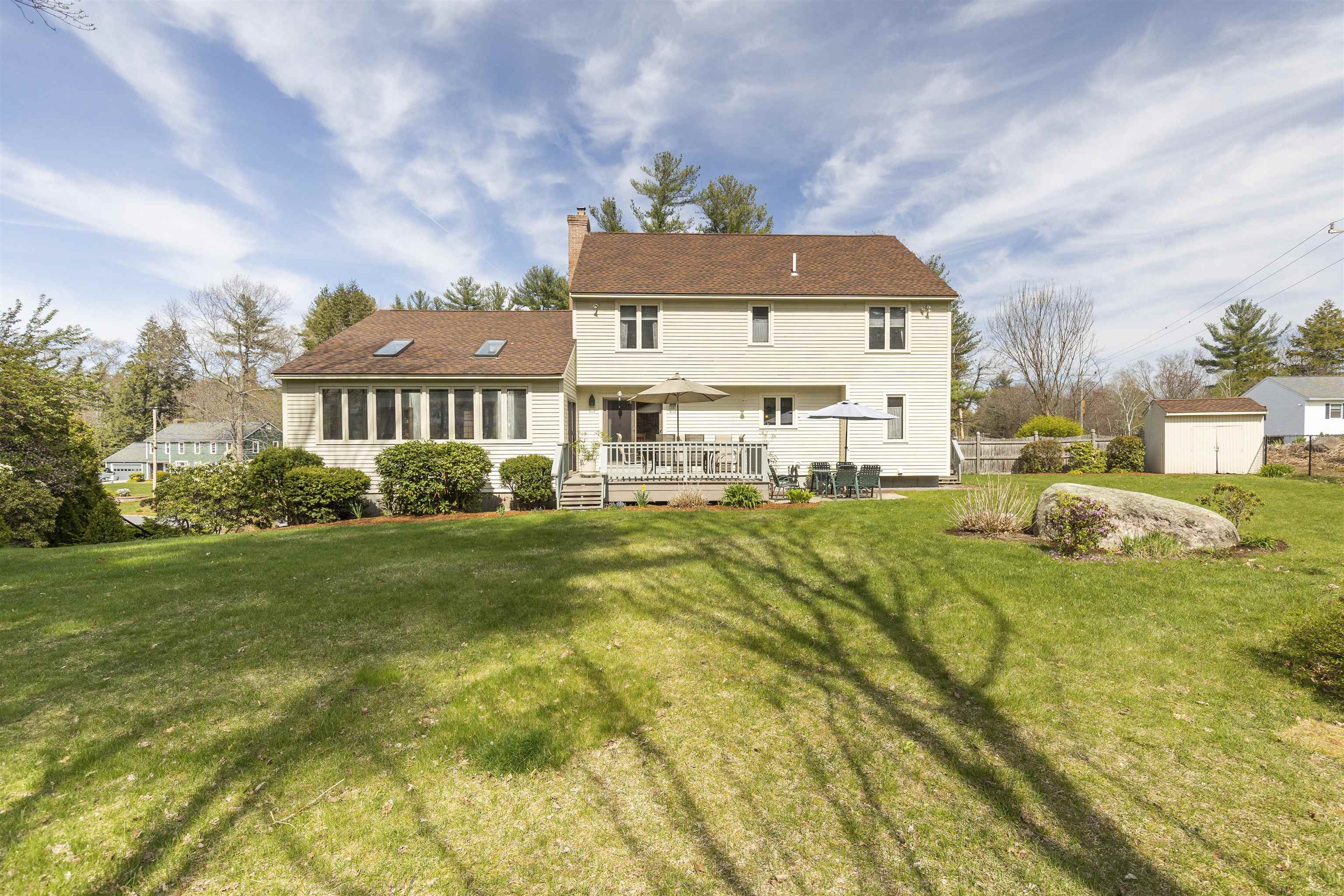 Property Photo: 44 Pemberton Road NH 03063