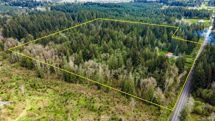 Property Photo:  565 Meier Road  WA 98596 