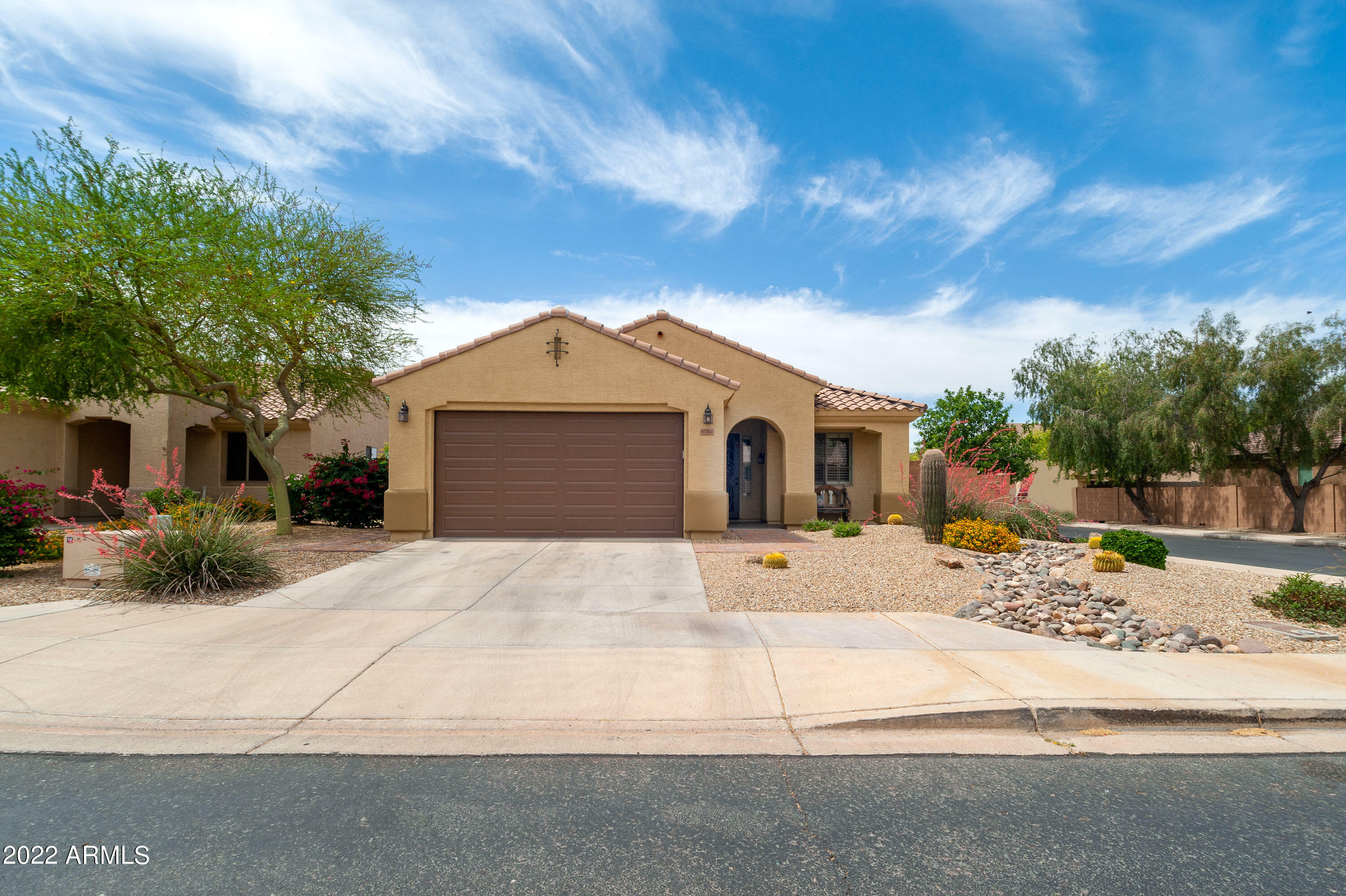 Property Photo: 6764 W Blackstone Lane AZ 85383