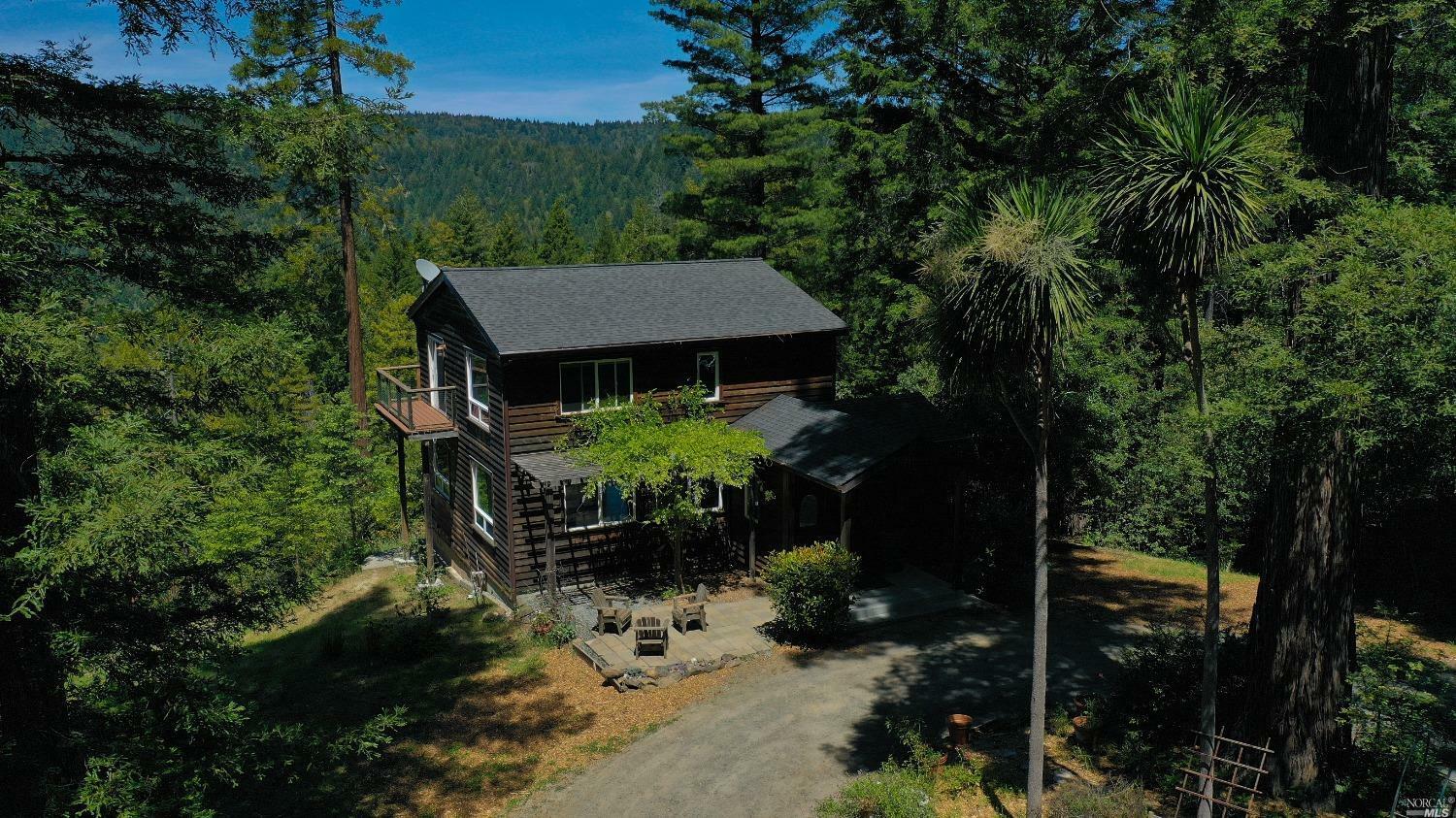 Property Photo:  43495 Brushy Ridge Loop  CA 95412 