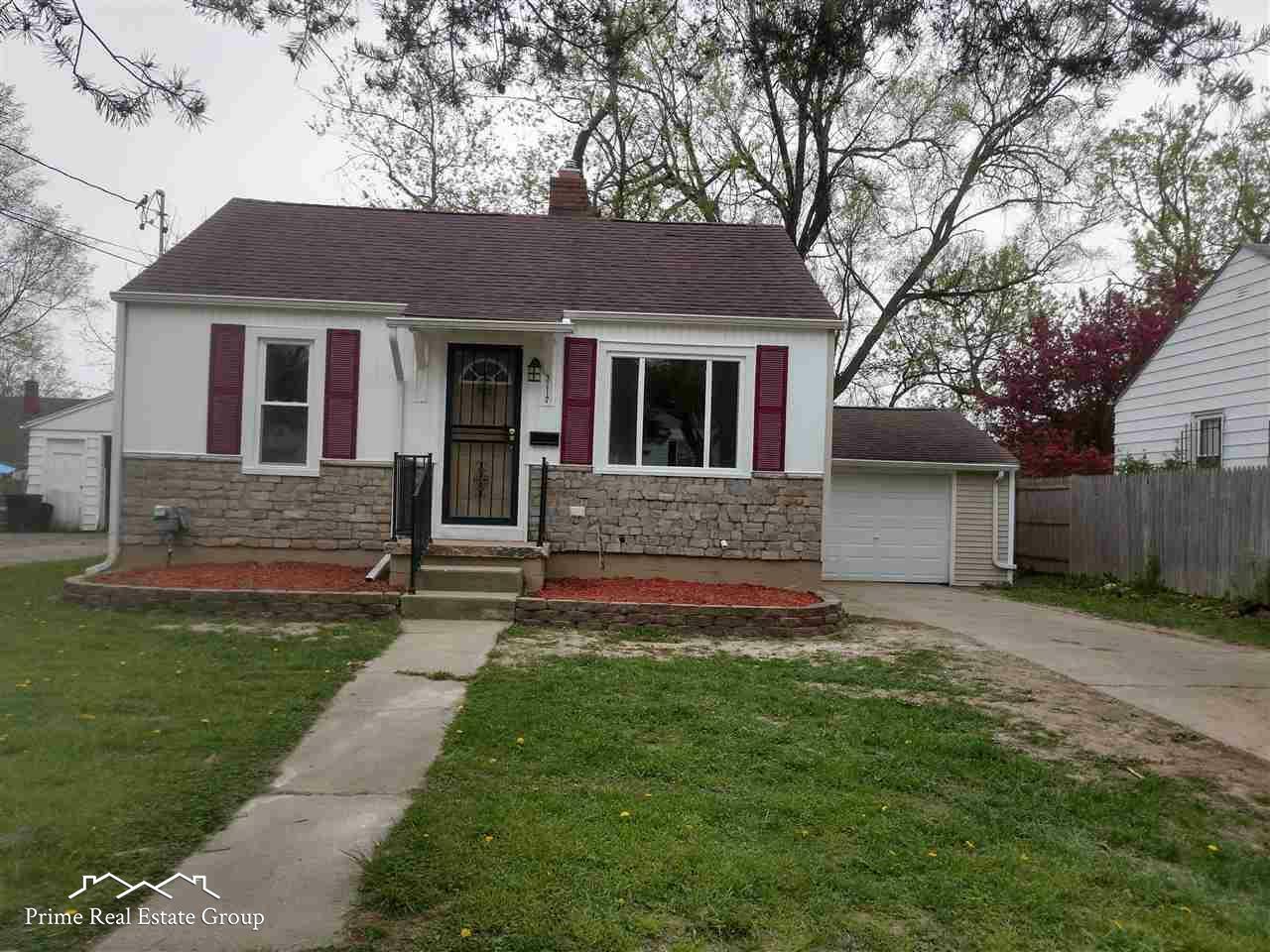 Property Photo:  3117 Brandon  MI 48503 