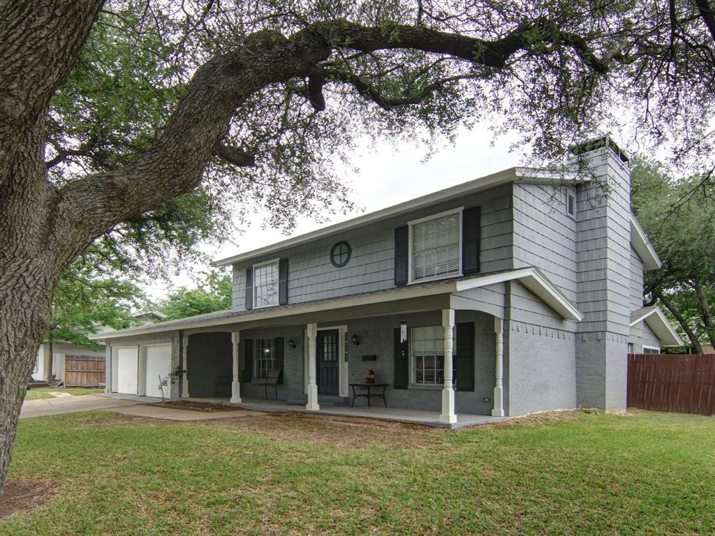 Property Photo:  3424 Denbury Drive  TX 76133 