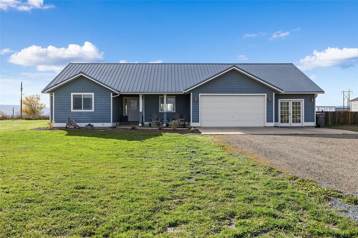 Property Photo:  101 Tucker Lane  WA 98926 