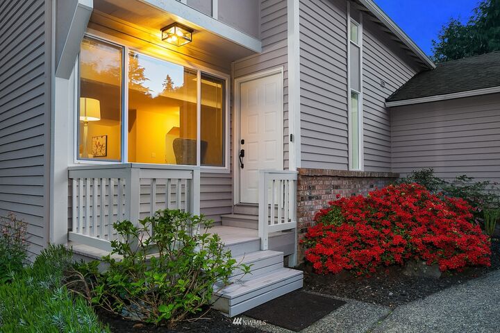 Property Photo: 9313 NE 126th Place WA 98034