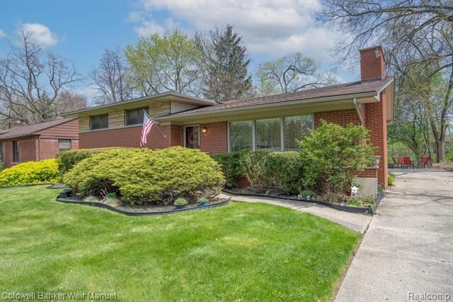 Property Photo: 27644 California Drive MI 48076