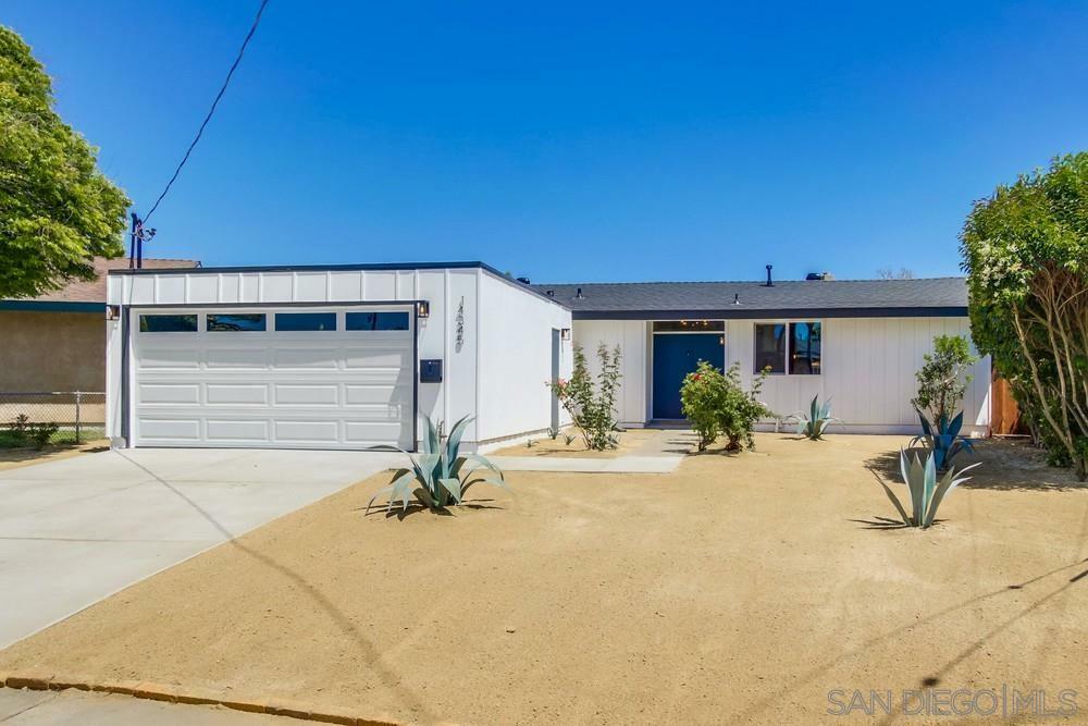 Property Photo:  14345 Erin Ln  CA 92064 