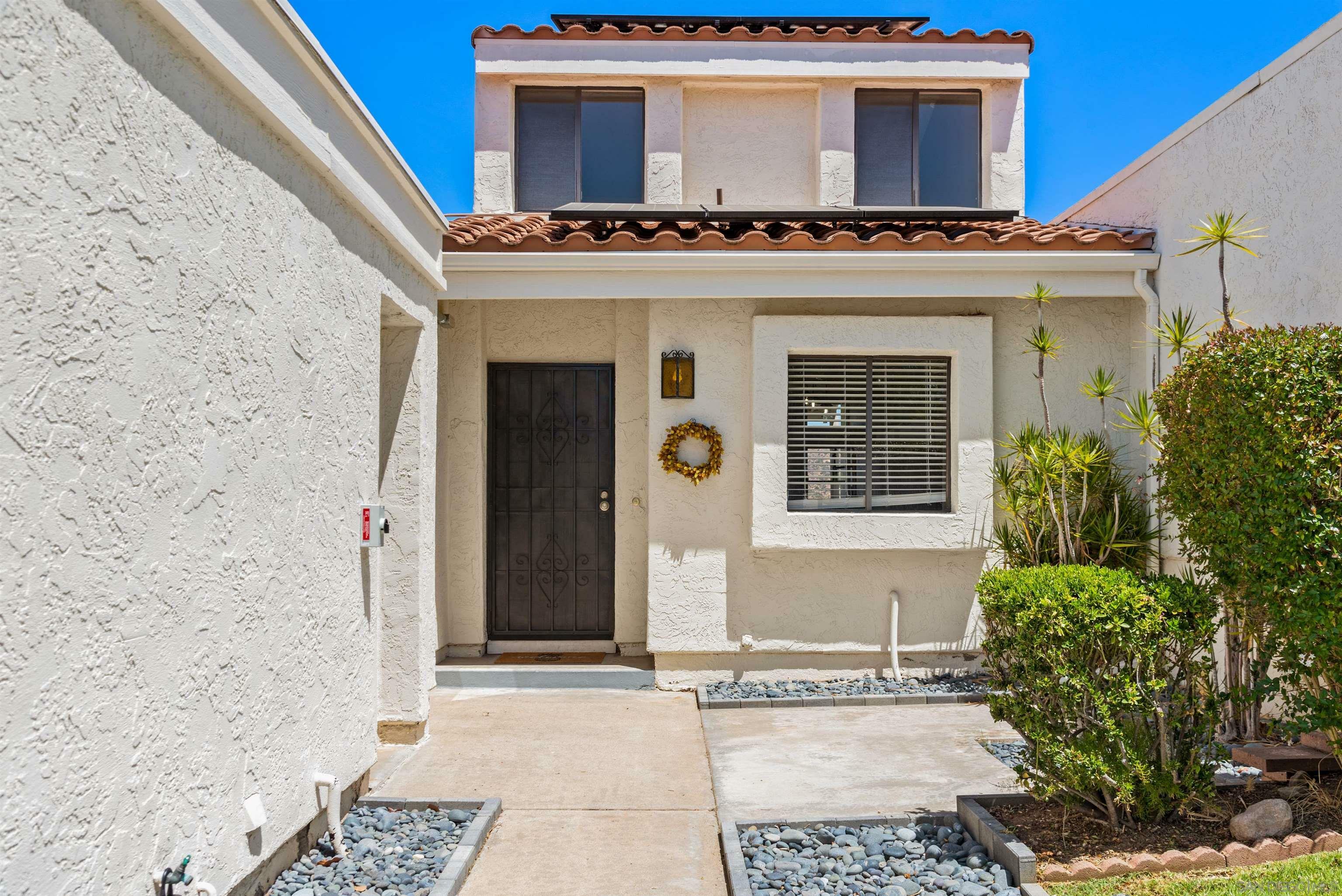 Property Photo: 17832 Villamoura Dr CA 92064