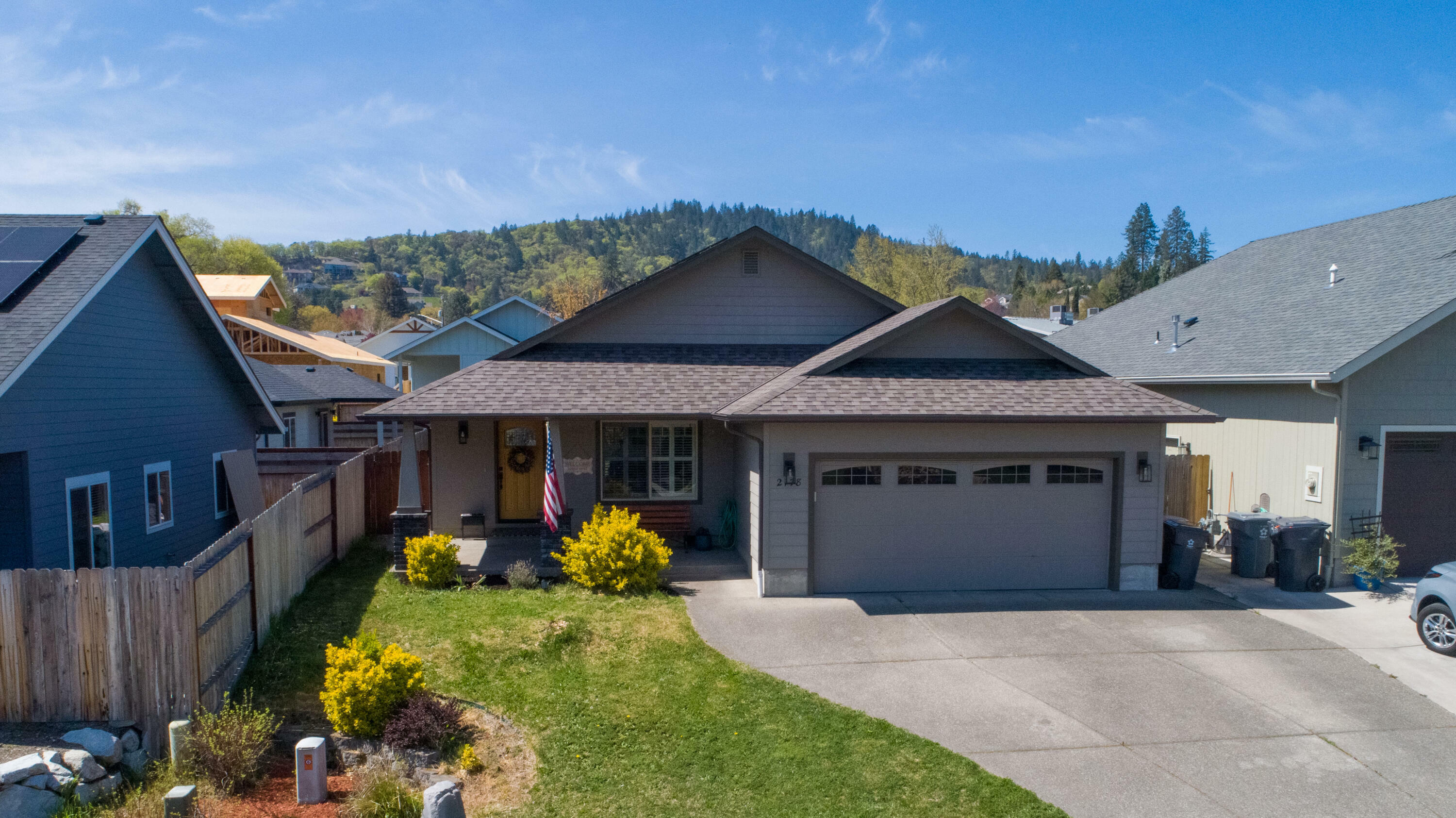Property Photo: 2178 NW Kip Lane OR 97526