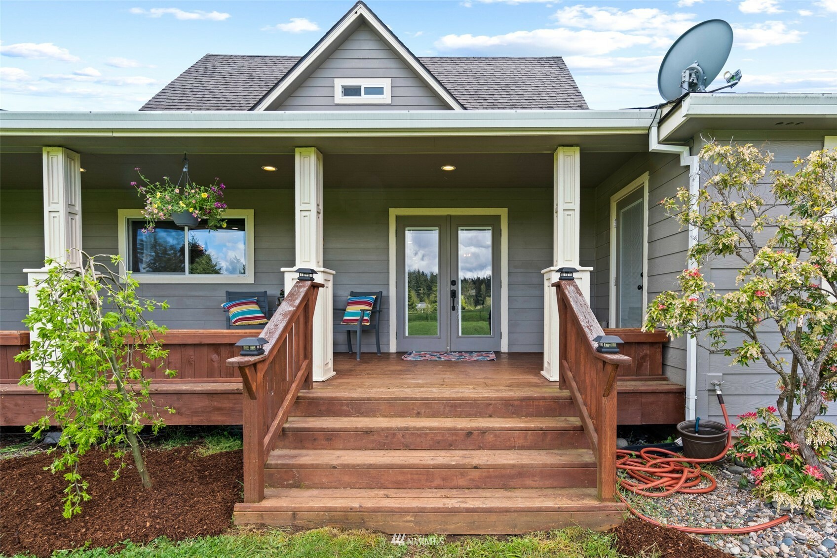 Property Photo:  15205 NE 212th Avenue  WA 98606 