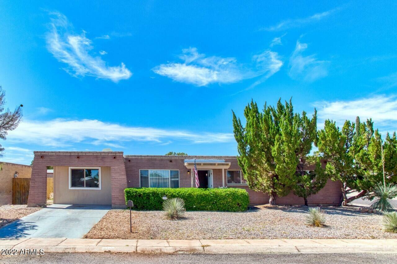 Property Photo: 908 Mesquite Drive AZ 85635