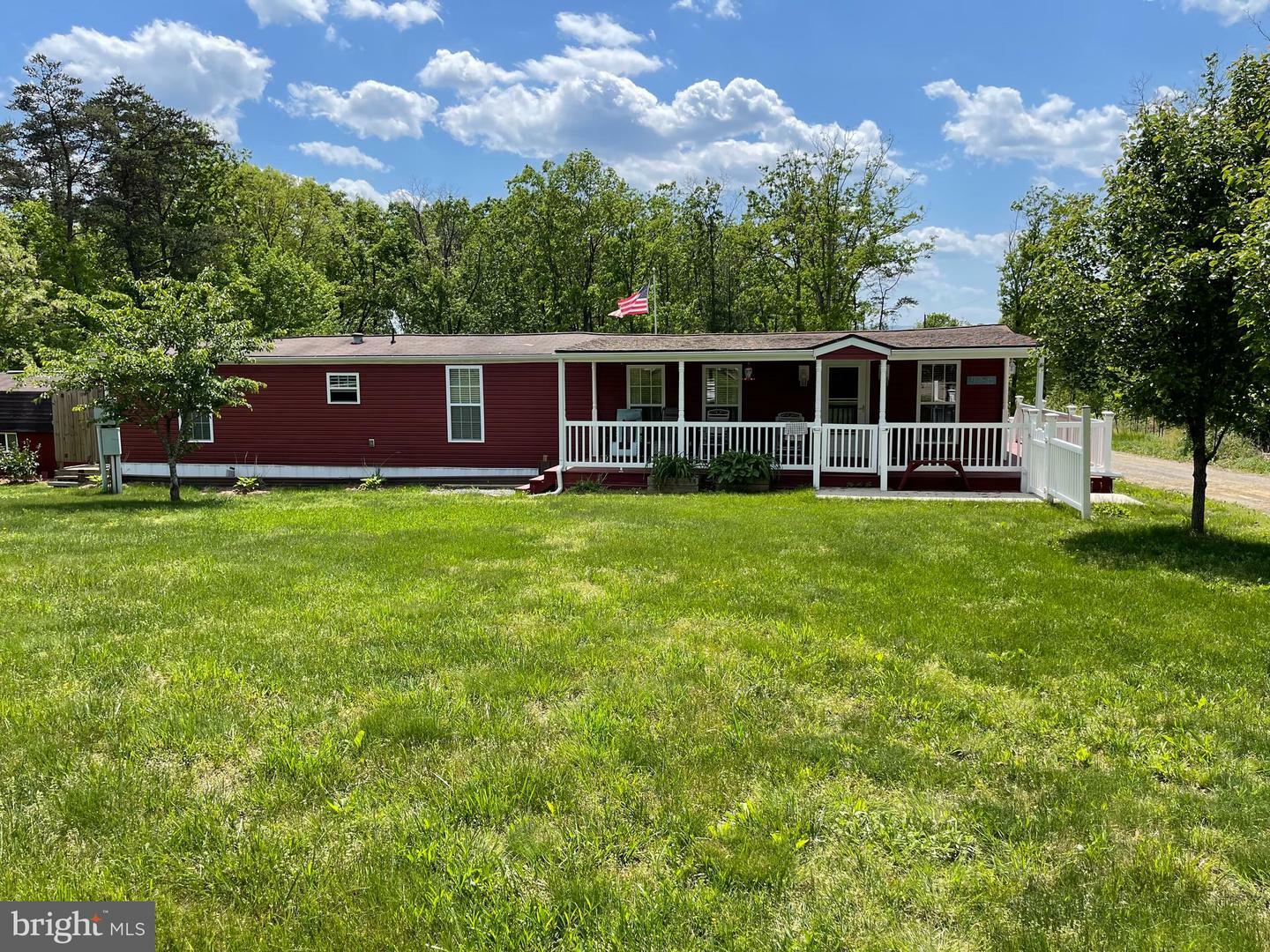 Property Photo: 311 Boxer Lane WV 25411