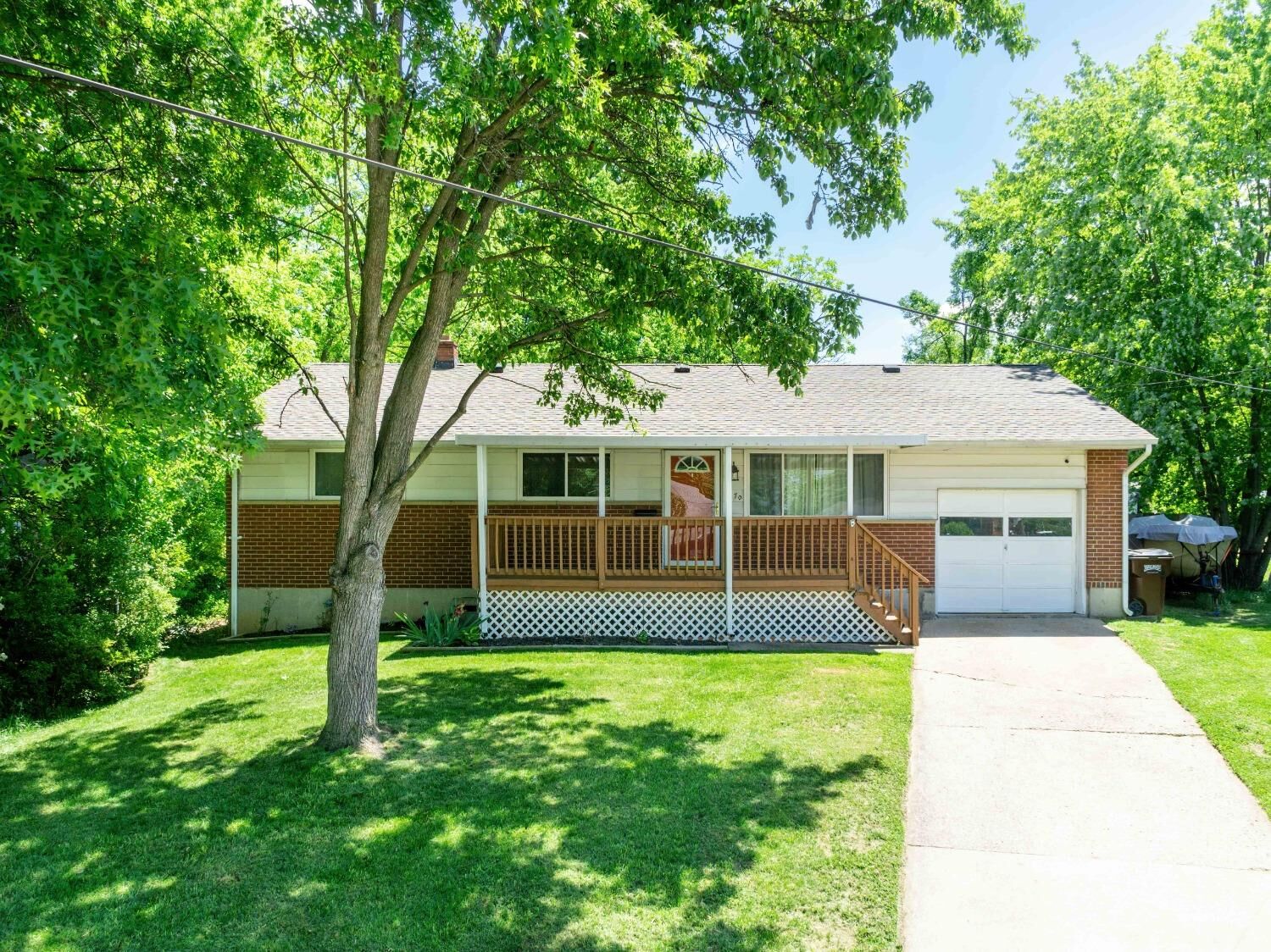Property Photo: 7170 Longwood Ct OH 45239