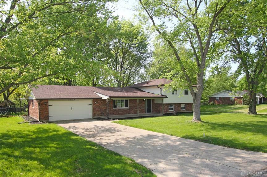 3069 Village Green Drive  Beavercreek OH 45432 photo