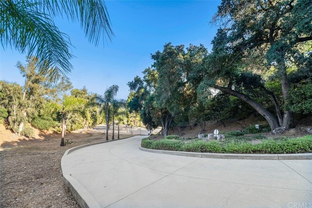 Property Photo:  370 Mount Olive Drive  CA 91008 