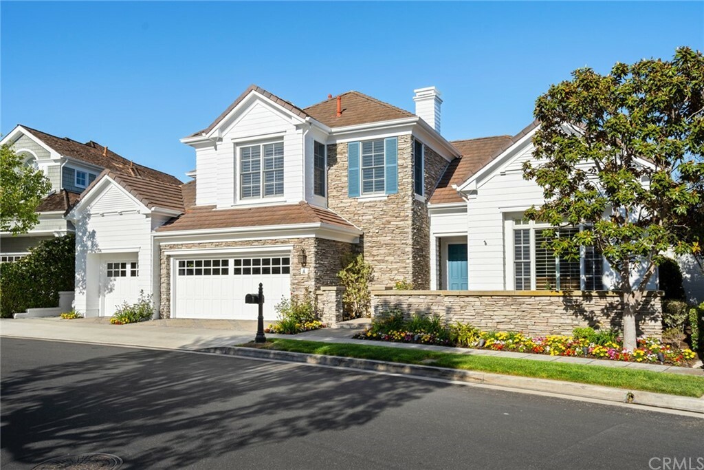 Property Photo: 4 Vintage Drive CA 92660
