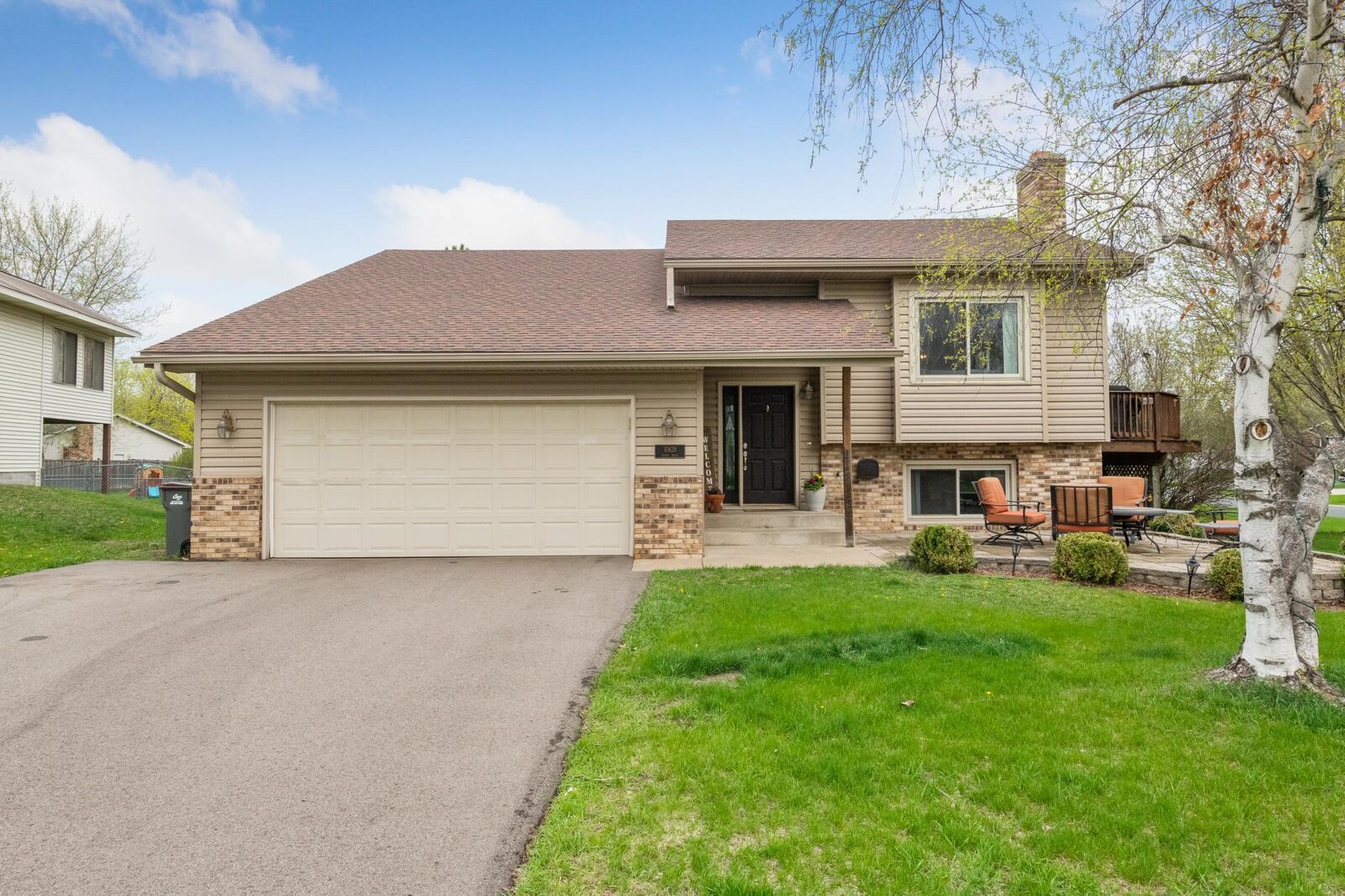 Property Photo: 10628 Grant Drive MN 55347