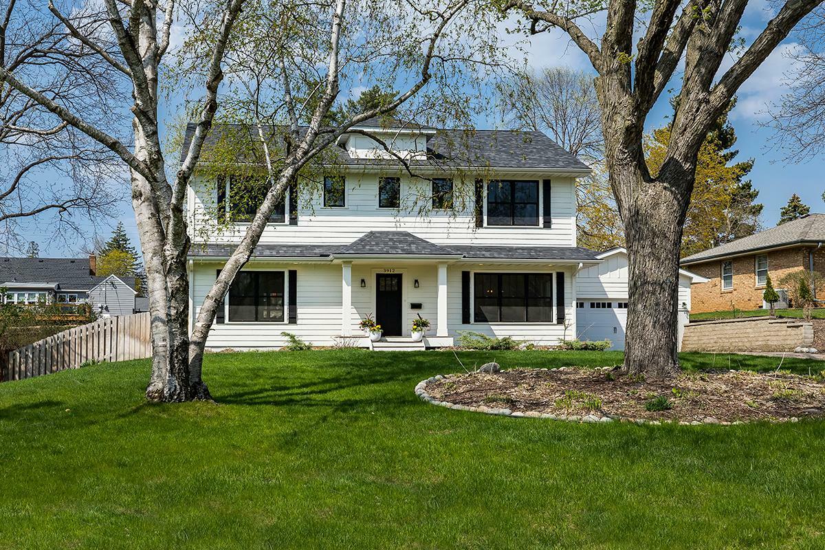 Property Photo: 3912 Grimes Lane MN 55424