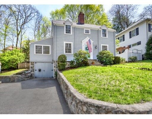 Property Photo:  51 Lynn Fells Parkway  MA 02176 