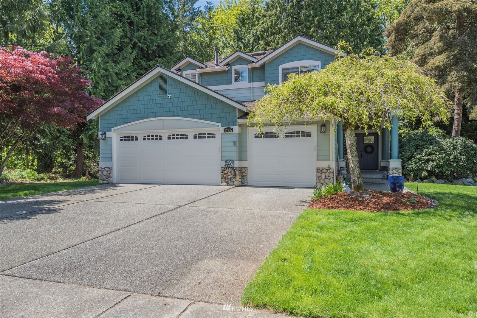 Property Photo: 14832 63rd Avenue SE WA 98296