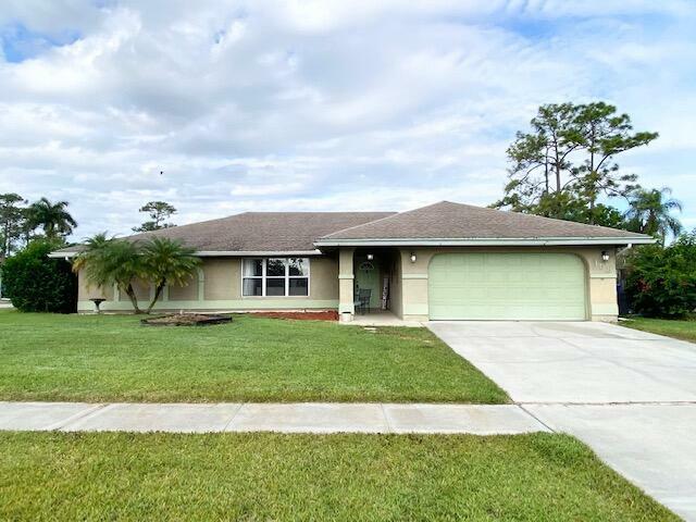 Property Photo: 158 Sunflower Circle FL 33411