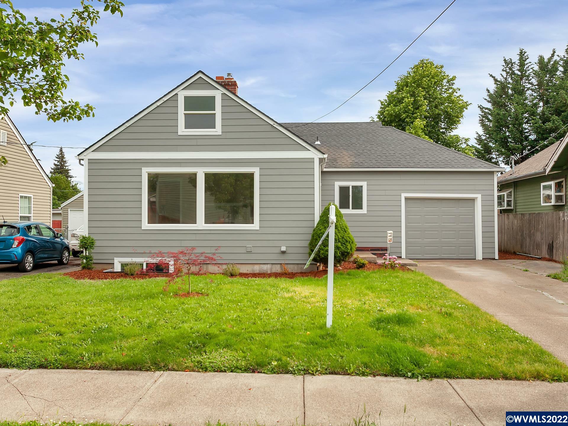 Property Photo:  2217  Chemeketa St NE  OR 97301 