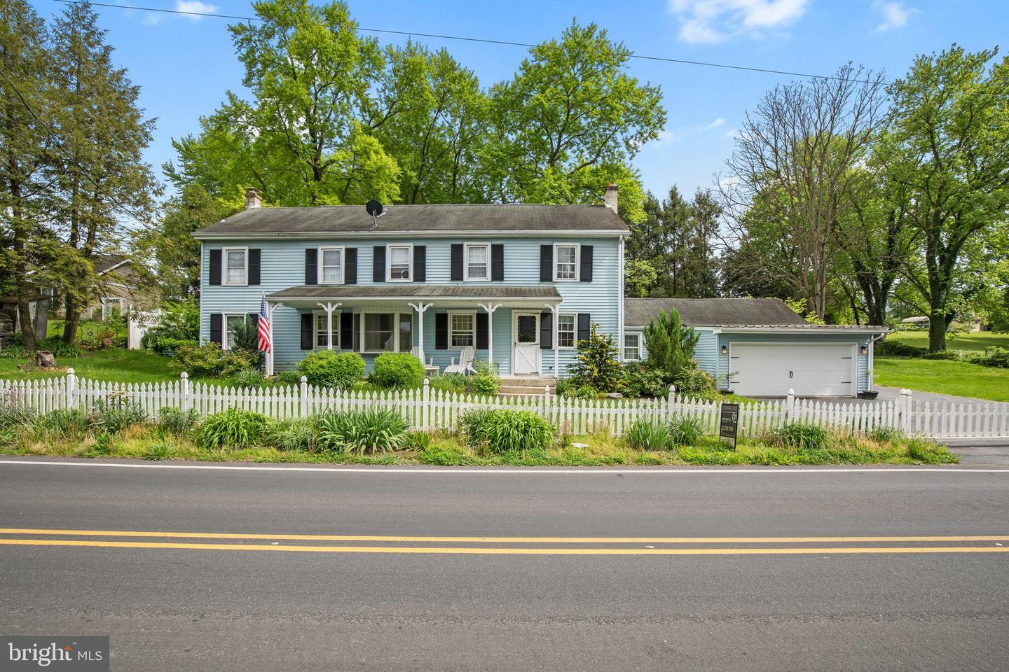 Property Photo:  622 Louser Road  PA 17042 