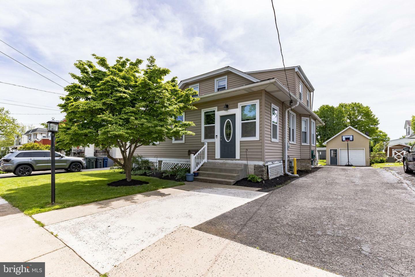 Property Photo: 471 Hamel Avenue PA 19038