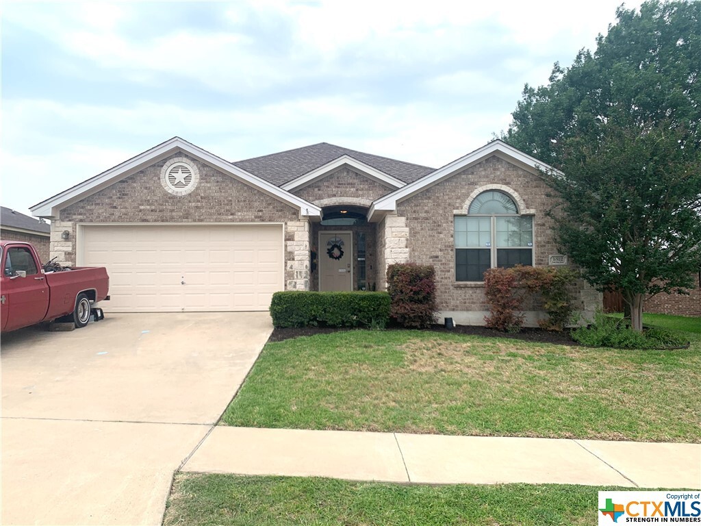 Property Photo: 1312 Trail Boss Drive TX 76549