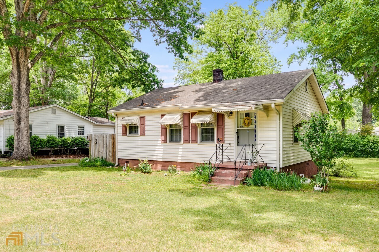 Property Photo: 1051 Dell Avenue Southeast GA 30080